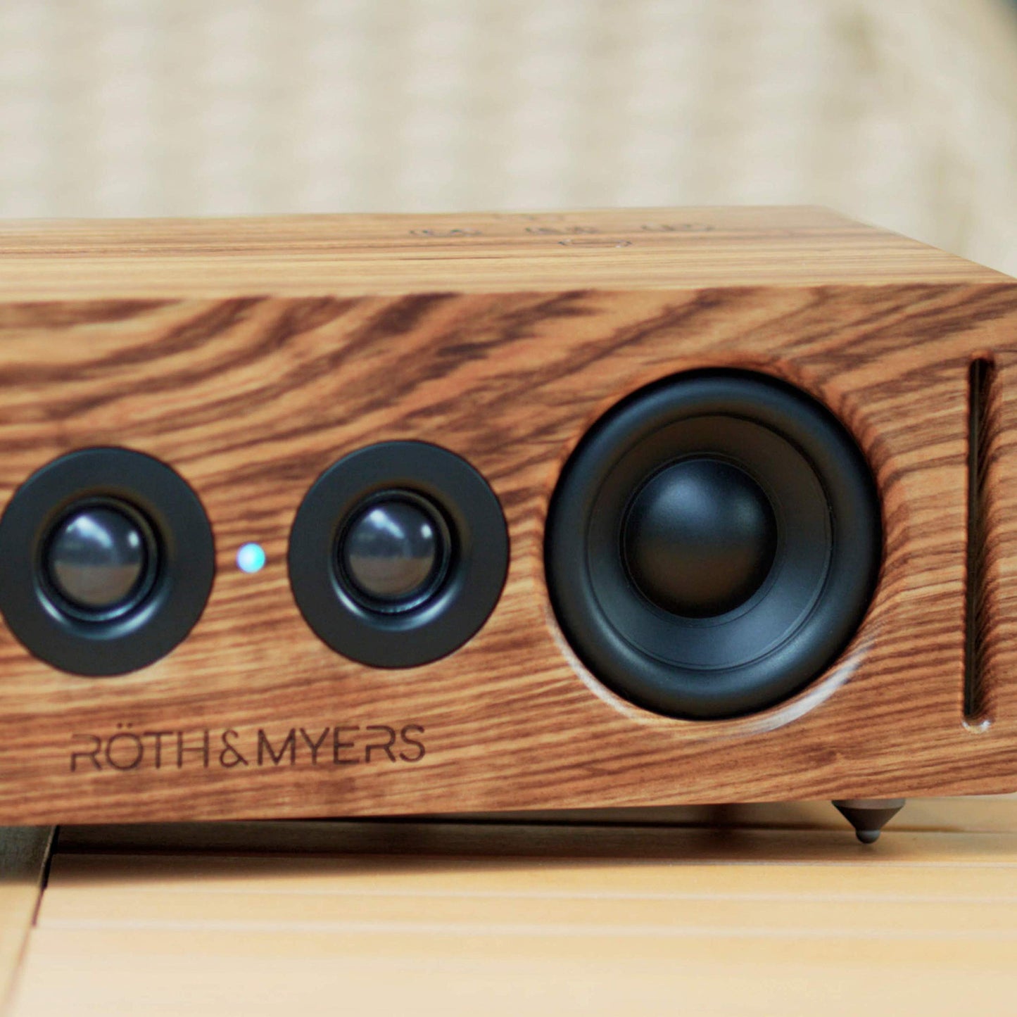 Altavoz RÖTH & MYERS Bosk - WiFi/Bluetooth, Madera, 70W